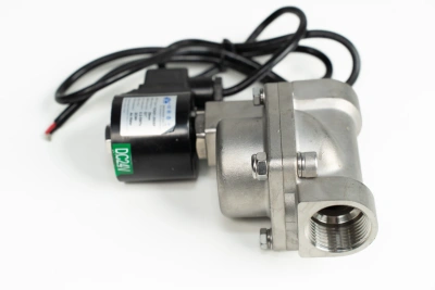 Клапан водяной электромагнитный ВД 1* FS4106 AK-25JESDC24V