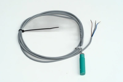 Переключатель бесконтактный DW-AD-621-M12