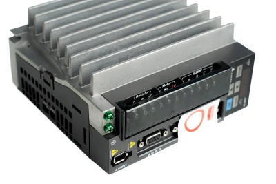 Сервопривод Delta (устанавливает параметры вращения) ASD-B2-0721-B