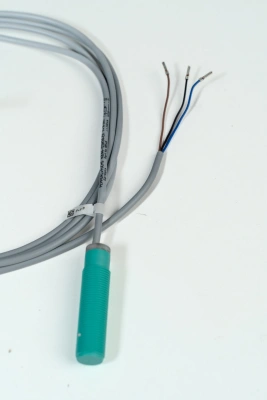 Переключатель бесконтактный DW-AD-621-M12